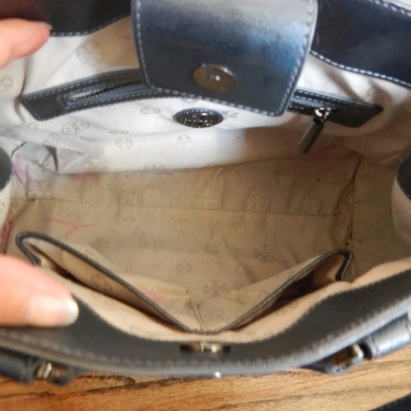 Tory Burch blue/grey stephano Robinson tote bag. - Picture 8 of 15